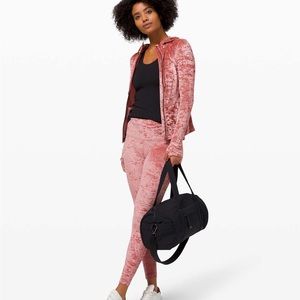 Lululemon Wunder Lounge High-Rise Tight 28" *Crushed Velvet
Soft Cranberry NWT